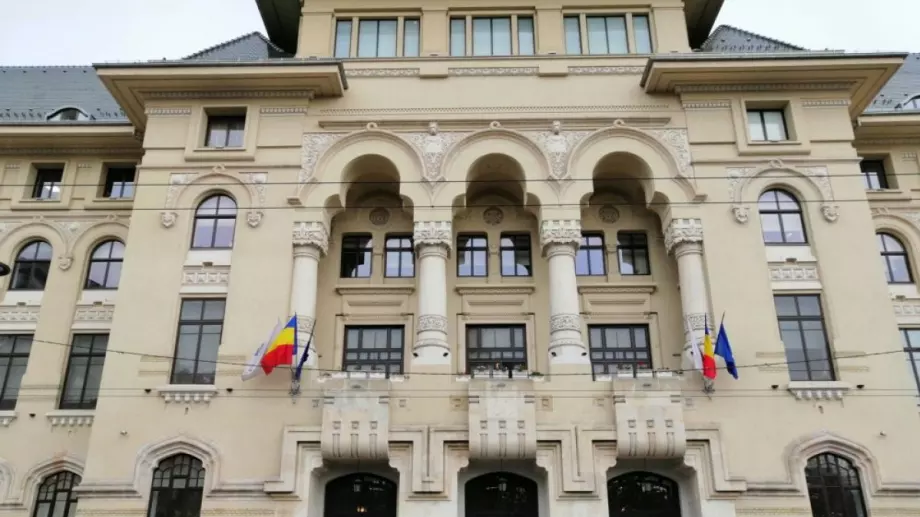 Румънските управляващите търсят начин да се справят с политическата криза 
