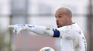 {{ otherArticle[0].article.title }}