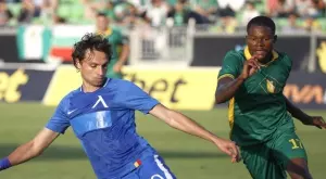 {{ otherArticle[0].article.title }}