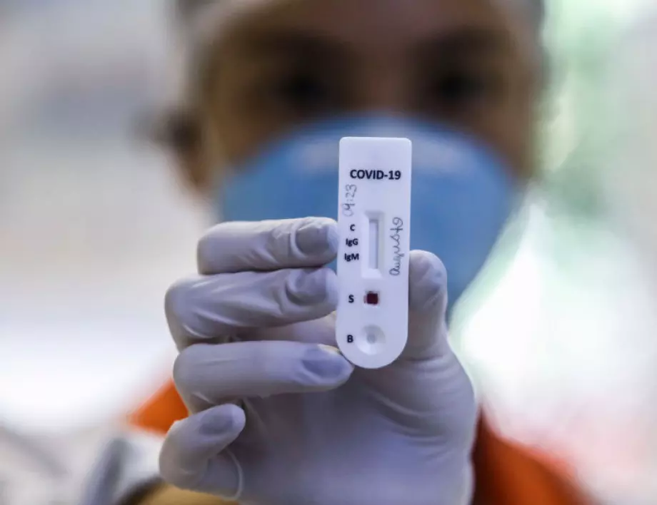 Гърция обмисля нови ограничения заради коронавируса