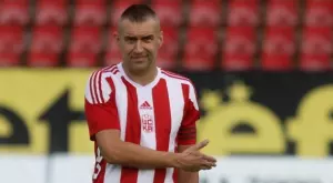 Красимир Балъков посочи как се е стигнало да раздялата с Мартин Камбуров и кой ще дойде в тима