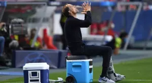 {{ otherArticle[0].article.title }}