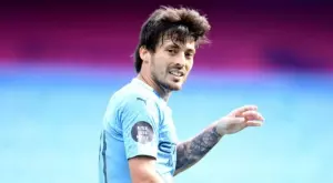 От Лацио са бесни на Давид Силва заради решението му да подпише с друг клуб