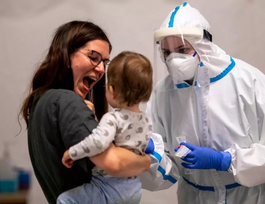  Украйна забрани влизането на чужденци в страната