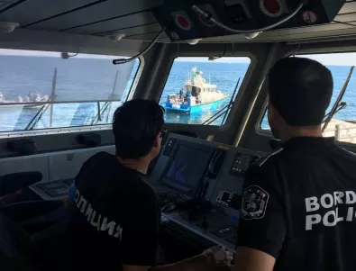 Фронтекс: Гърция пренебрегна наше предложение за самолет за наблюдение на фаталната лодка с мигранти 