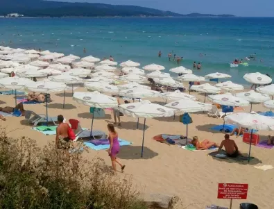 Мислят да има по-евтини и безплатни чадъри по плажовете и тази година
