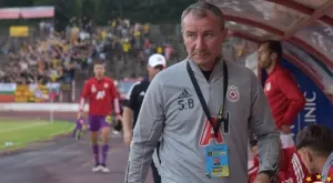 Стамен Белчев ще пусне дебютанта Тибо Вион в мача срещу Б36 Торсхавн от Лига Европа?