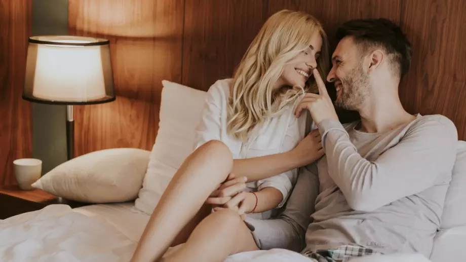 Този петък е развратен за...