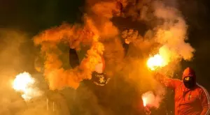 {{ otherArticle[0].article.title }}