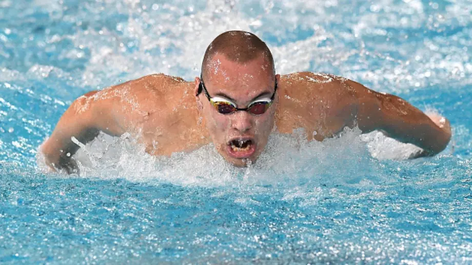 "Неуспелият футболист" Антъни Иванов - най-голямата надежда за медал на България в плуването на Токио 2020
