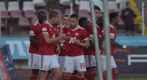 {{ otherArticle[0].article.title }}