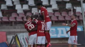 {{ otherArticle[0].article.title }}