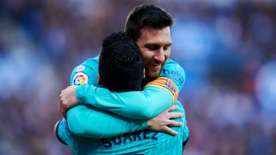 Братът на Луис Суарес се подигра с Барселона чрез желанието на Лионел Меси да напусне