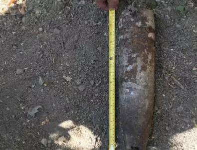 Откриха 60 невзривени учебни снаряда в Плевенско