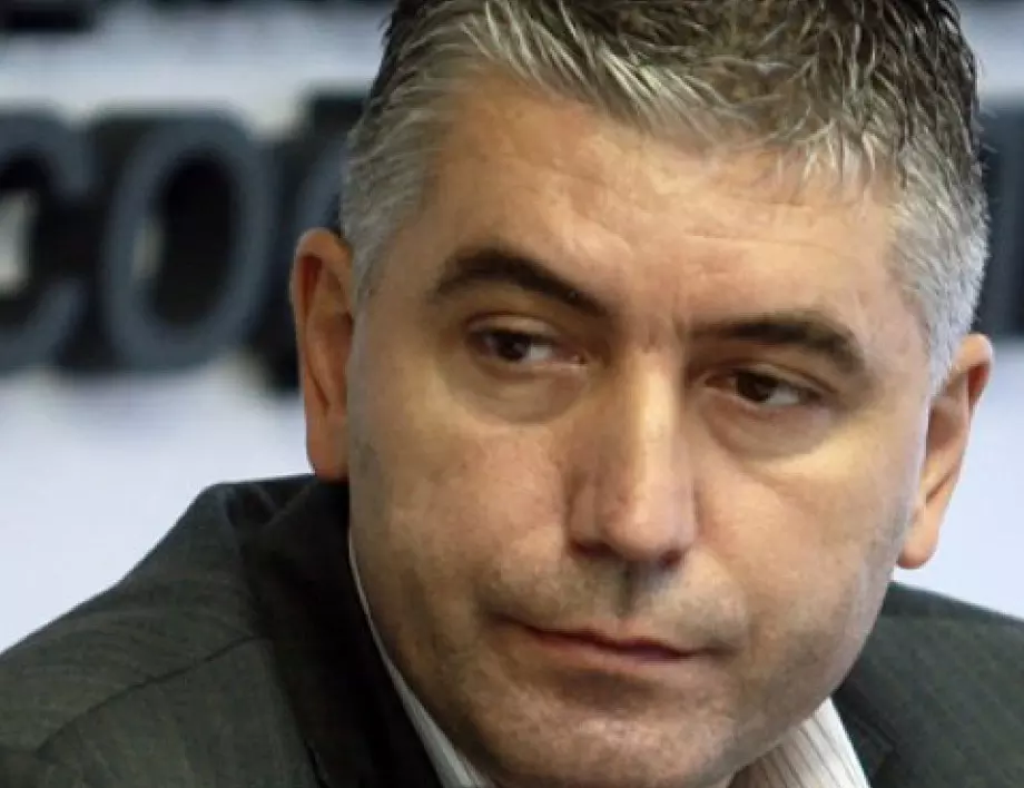 40 000 лева обезщетение за бившия футболен съдия Антон Генов
