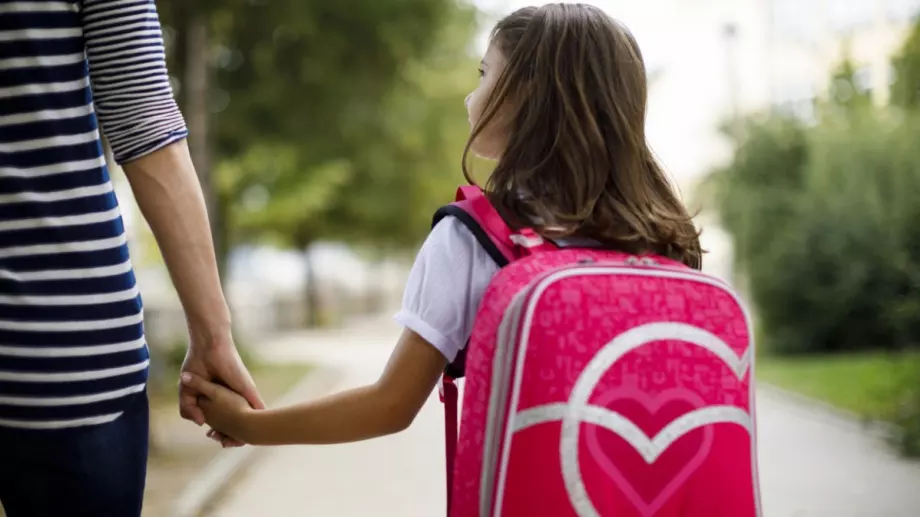 СОС гласува отдаване под наем сграда, за да я остави за училище