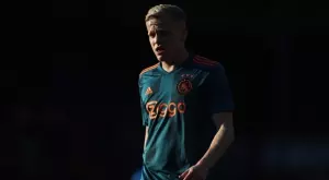 {{ otherArticle[0].article.title }}