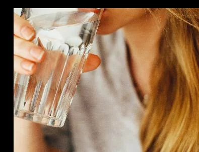 4 причини да пиете повече вода през деня
