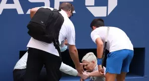 {{ otherArticle[0].article.title }}