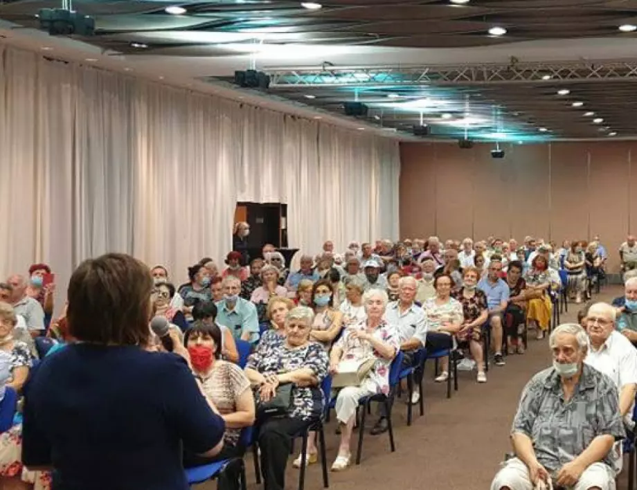 Корнелия Нинова: Пловдивската организация има огромен потенциал