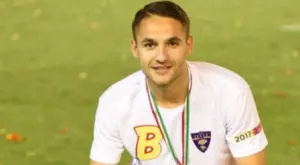 Радослав Цонев - един чист неизказан талант, лъв и бомбаджия в Италия