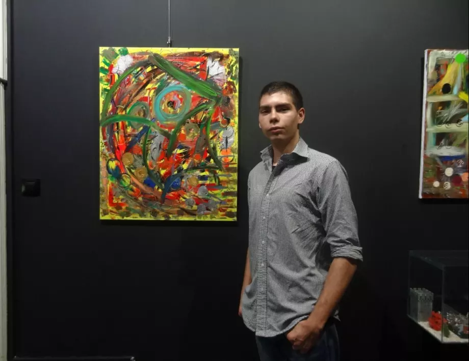 Младият художник Адам Фекете: Рисувам, за да се чувствам свободен