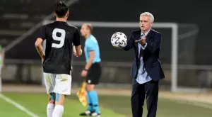 {{ otherArticle[0].article.title }}