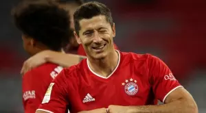 Хеттрик на Левандовски изведе Байерн Мюнхен до нов разгром в Бундеслигата