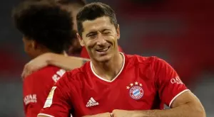 {{ otherArticle[0].article.title }}