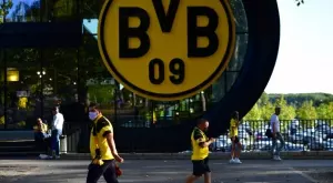 {{ otherArticle[0].article.title }}