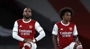 Арсенал отлага преговорите с Лаказет за лятото 