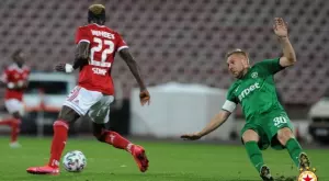 {{ otherArticle[0].article.title }}