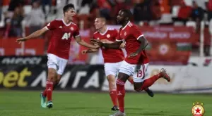 {{ otherArticle[0].article.title }}