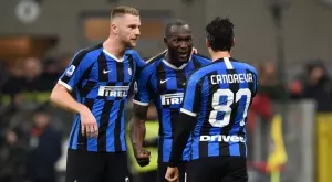 Тотнъм и Интер започнаха преговори за Шкриняр 