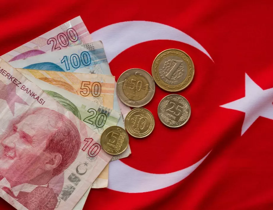 Ще предизвика ли сривът на турската лира предсрочни избори? 