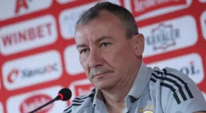 {{ otherArticle[0].article.title }}