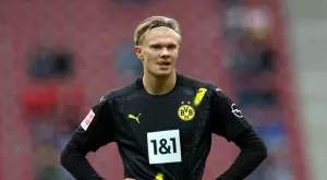 {{ otherArticle[0].article.title }}