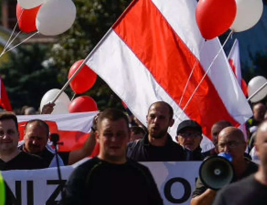 Беларуските власти нахлуха в основния независим сайт за новини 