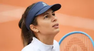 {{ otherArticle[0].article.title }}