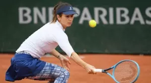 {{ otherArticle[0].article.title }}