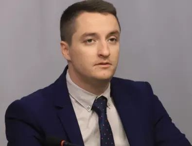 Явор Божанков: Радев прекали с позицията си срещу военната помощ за Украйна и санкциите за Русия