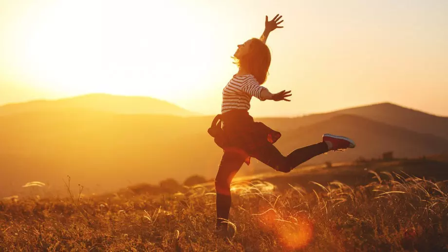 Искате да бъдете ЩАСТЛИВИ? Откажете се от тези неща още сега!