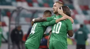 {{ otherArticle[0].article.title }}