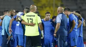 {{ otherArticle[0].article.title }}