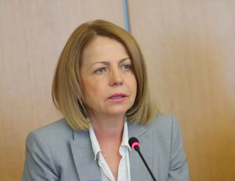 БСП иска оставката на Фандъкова, защото "корупцията вече убива"