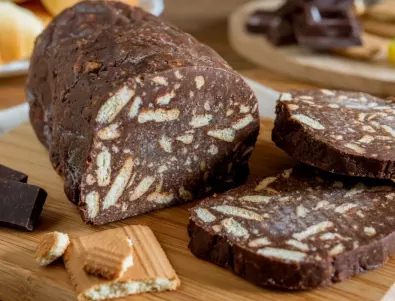 Рецепта на деня: Шоколадов сладък салам