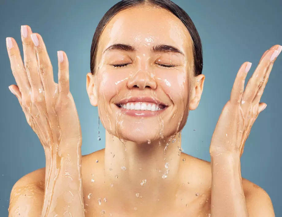 Мийте лицето със солена вода всяка сутрин за седмица и с кожата ви ще се случи ето това 