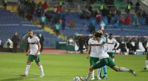 Пресконференцията на Гибралтар преди мача с България продължи по-малко от минута