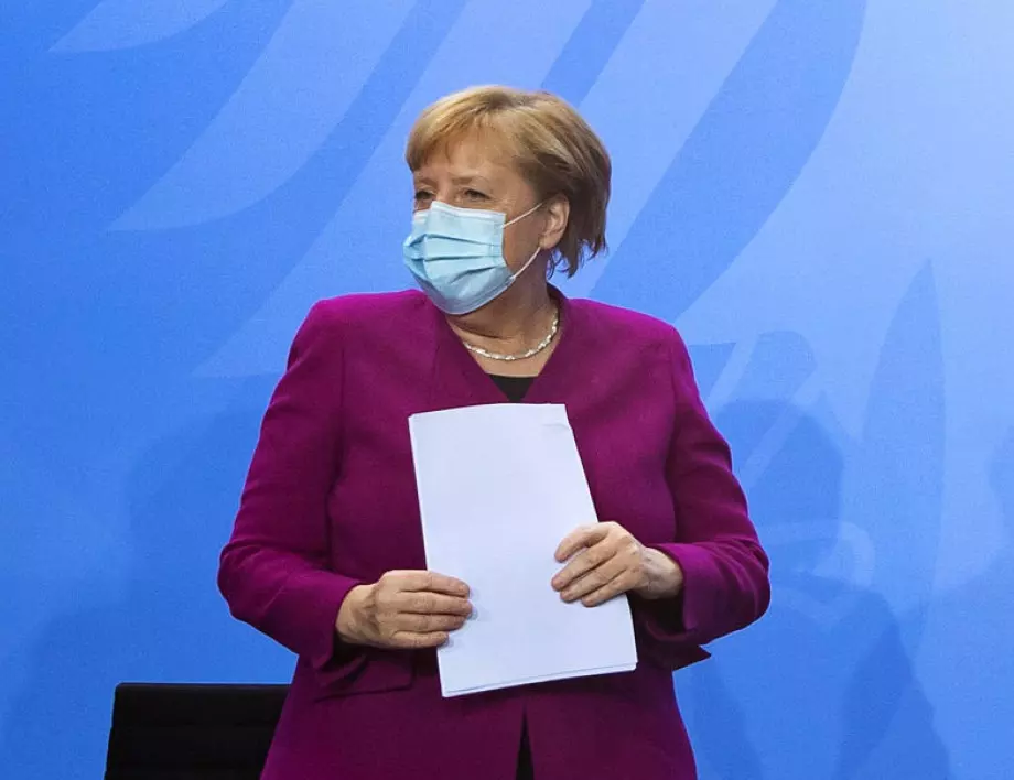 Ангела Меркел: Германия е в много сериозна фаза, останете си вкъщи!