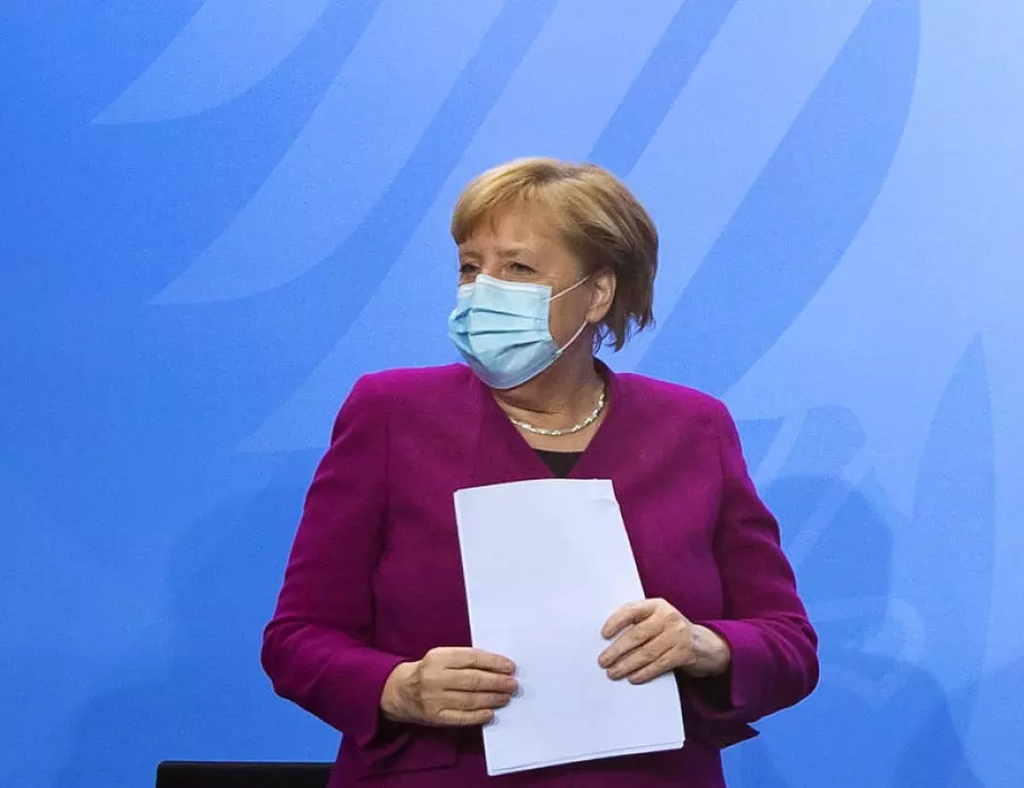 Меркел: Настоящите мерки не са достатъчни